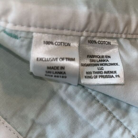 Lilly Pulitzer scallop trim Butter🧈cup Shorts 🩳 4 pockets 4 gear ⚙️ 💄 💳🪪💵 - Picture 10 of 17